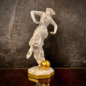 Art Deco "Dancer with ball" figure - Hutschenreuther