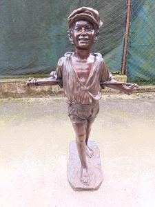 Große Bronze Cacciapuoti