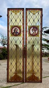 🥇Rarissima Antica Coppia Vetri a Cattedrale rilegati a piombo dipinti “ Gianduia e Colombina “ Torino Epoca ‘800🥇