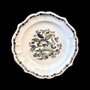 Piatto in maiolica con decoro al “ponticello”,Manifattura Antonibon,Nove di Bassano.