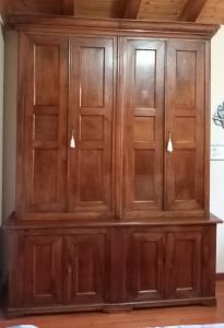 Two-body bookcase with 4 doors, cupboard with Cappuccina riser. 213lx276hx50