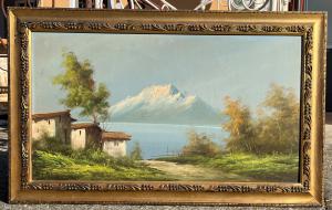 paesaggio con lago e montagne