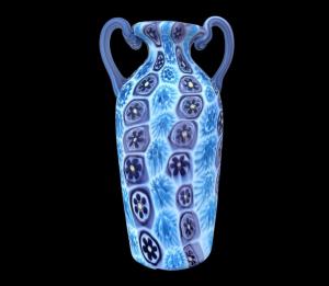 Murrina-Vase mit zwei Henkeln in Blau- und Violetttönen. Fratelli Toso, Murano.