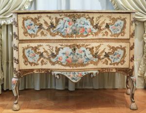 Cassettone a due cassetti Luigi XIV, Palermo prima metà secolo XVIII