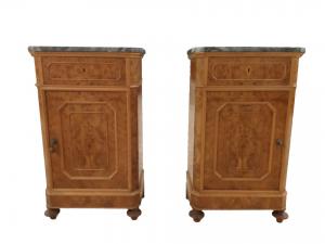 Italian elm burl column bedside tables from the early 1900s with marble tops