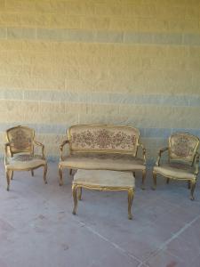 Gilded living room set from the 1900s, 2 armchairs W60 D50 H85 sofa W130 H88 D55 coffee table W74 D48 H45 standard legal guarantee