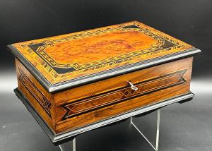 Cofanetto / scatola portagioie - epoca XIX sec.