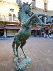 Bronze horse, 3m tall