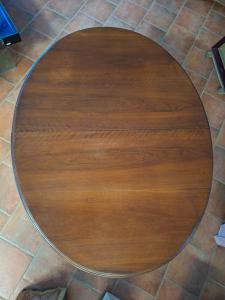 Large extendable oval walnut table - Foto 8