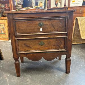 Antico credenzino con ribalta Luigi XVI noce fine XVIII sec . Mis 71 z 40 h 74 