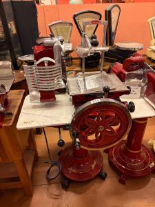 Affettatrice Berkel modello 115 restaurata rossa stacca fetta