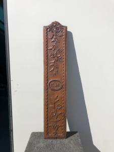 Chestnut wood carved frieze with floral motifs and date 1826.