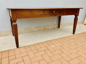 Mesa Luís XVI em Nogueira com 1 Gaveta - Restaurada (em andamento)_car 2980