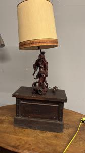 Antike chinesische Holzlampen-Skulptur, Figur aus dem 20. Jahrhundert, 70x36cm