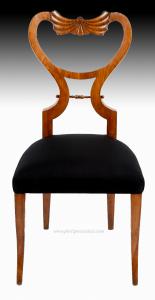 Vienna 1820 c.a. Early designers viennesi, probabilmente Joseph Danhauser o immediata cerchia. Mirabile sedia dal design "senza tempo" 