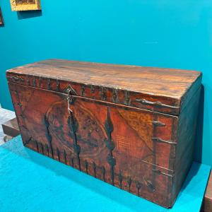 Antico Baule cassapanca tibetana XIX sec dipinta cm 100 x 37 . Altezza cm 32 