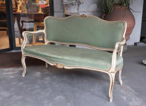 Sofá laqueado e dourado, Toscana, século XVIII