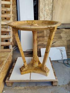 Esclusivo tripode in marmo giallo reale - H 80 cm - Venezia 