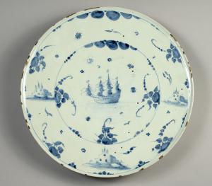 Maiolica raised bowl, Savona coat of arms mark, mid-18th century