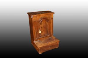Inginocchiatoio italiano del 1600 in legno di noce