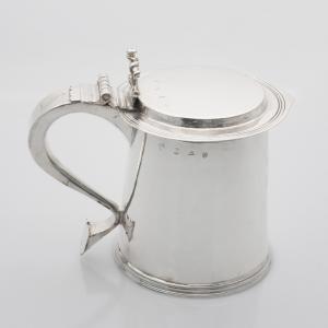 Caneca em prata esterlina Carlos II, John Gibbs, Londres, 1670