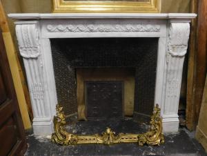 CHM614 - White marble fireplace, 19th century, 145 cm wide x 28 cm deep x 111 cm high.