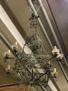 lamp172 - Eisenleuchter, 19./20. Jahrhundert, Maße ca. B 80 x H 130 cm