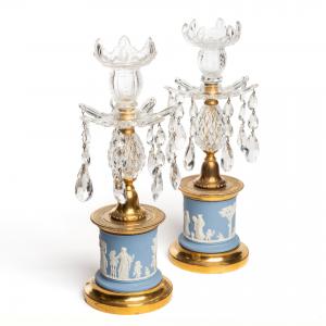 Coppia di Girandoles (candelieri) Wedgwood in blu Jasper e bronzo dorato, Inghilterra
