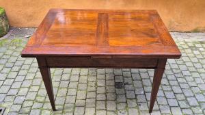 Mesa antigua extensible de siglo XIX con patas de alfiler