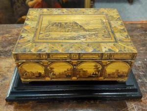 dars488 - rare straw marquetry box, late 19th century, cm w 25.5 x h 10.5 x d 18.5