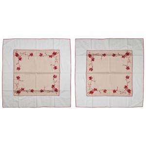 Coppia di tovaglie con ricamo "uva" - B/1818 -