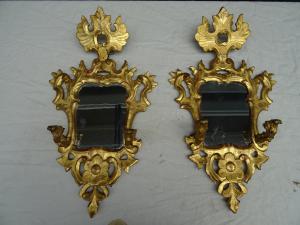 Coppia di appliques dorati a foglia Luigi XVI fine 1700 Lombardia