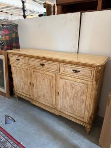 Lackierte Anrichte 190 × 55 × 120 H