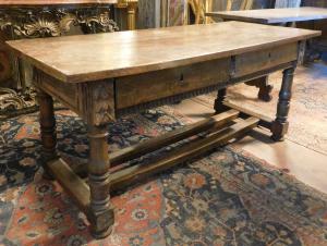TAV276 - Tavolo napoletano in legno, epoca '600, cm L 186 x H 80 x P 74