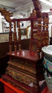 Mandarin Throne