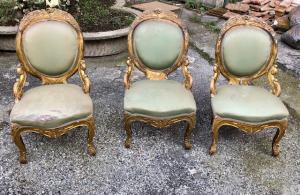 3 poltronas douradas de meados de 1800