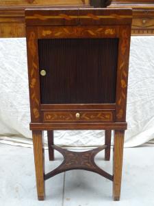 Comodino/toilette da viaggio Luigi XVI fine 1700 mogano intarsiata acero Olanda