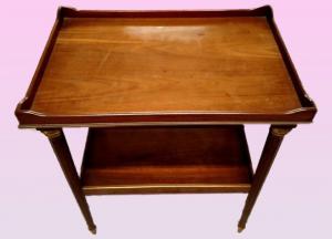 Tavolino con piano a vassoio a due piani del 1800
