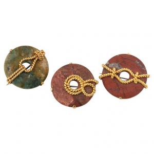 Serie von Jaspis-Broschen mit goldenen Seemannsknoten - G/91-92-93