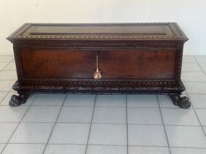 Cassapanca nuziale del’600 Emilia Toscana