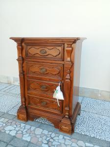 Ancien petit buffet, commode. 86l x 51p x 114h - Foto 5
