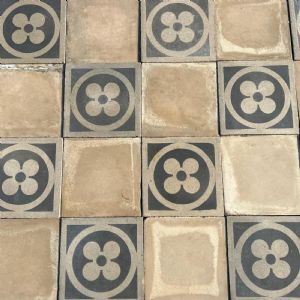 PAVIMENTO IN CEMENTINA