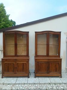 Antica coppia di librerie Modenesi. 135lx60px231h