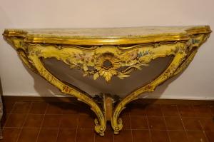 18th century Venetian lacquered and painted console
