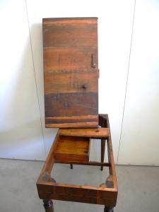 Antiguo tocador de juego. Época: primera mitad del siglo XIX. - Foto 5