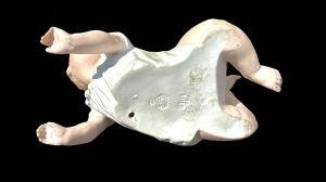 Figura di bambino ‘piano baby’ in porcellana policroma  bisquit. Manifattura Heuback,Germania. - Foto 6
