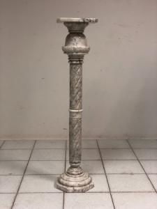 Colonna in marmo Carrara . XIX secolo  