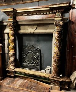 PAN435 - Lacquered and painted frame, 16th century, dimensions cm W 215 x H 208 x D 36