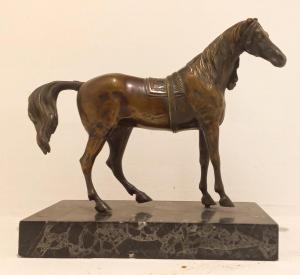 Cavallo in bronzo