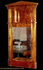  Vienna 1820 c.a..Elegante specchiera Biedermeier integra 